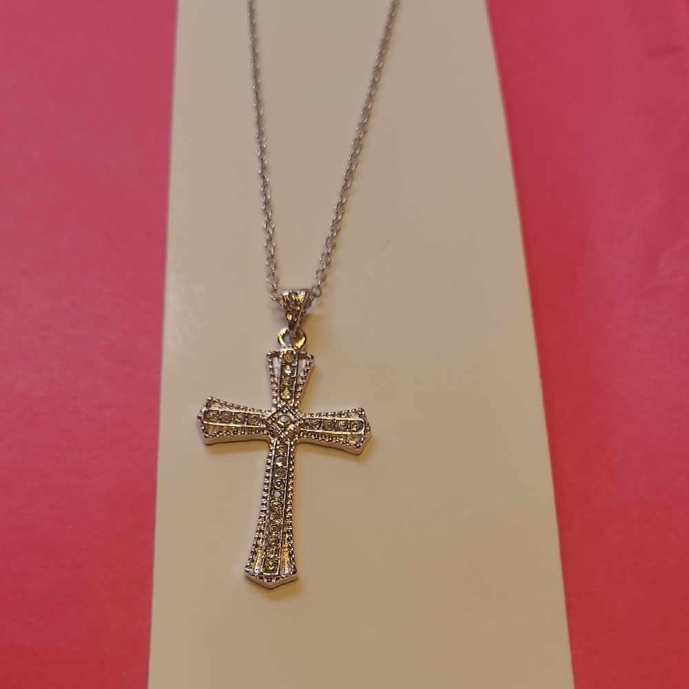18" Stainless Steel Elegant Silver Cross Pendant Necklace